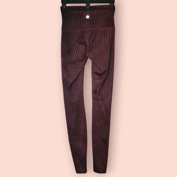 Lululemon Wunder Under Pant (Hi-Rise) Shifted Horizon Red Grape Black - Picture 2 of 3